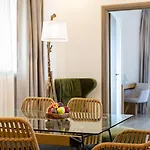 White Donkey Boutique (adults Only) 4* Chrani