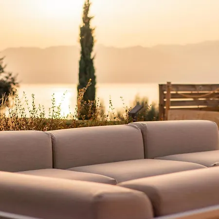 White Donkey Boutique Hotel Adults Oriented - Guests Aged 8 Plus Welcome