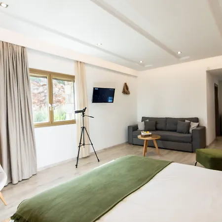 White Donkey Boutique Hotel Adults Oriented - Guests Aged 8 Plus Welcome 4*