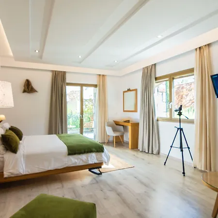 White Donkey Boutique Hotel Adults Oriented - Guests Aged 8 Plus Welcome 4*