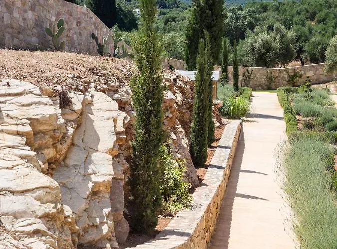 Hotel White Donkey Boutique (adults Only) 4*